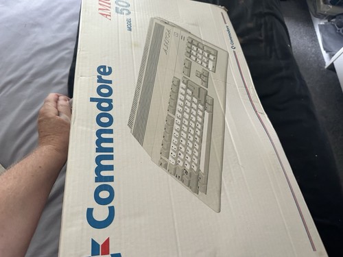 Amiga 500 White Box Only With Polys No System In Fair Condition Only See Listing - Photo 3/9