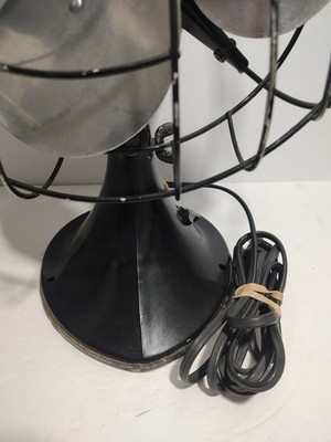 Hunter Zephair Vintage Fan 1946-1949 235 C-12 | eBay