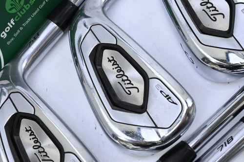 Fers De Golf Titleist 718 AP3 - 4 à PW + GW (8 Fers) - Flex Rigide S300 - Reconditionnés - Pour Droitier