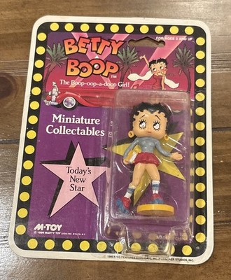 BETTY BOOP AS SHOWGIRL MINIATURE COLLECTIBLES FIGURE TODAY'S NEW STAR M- TOY