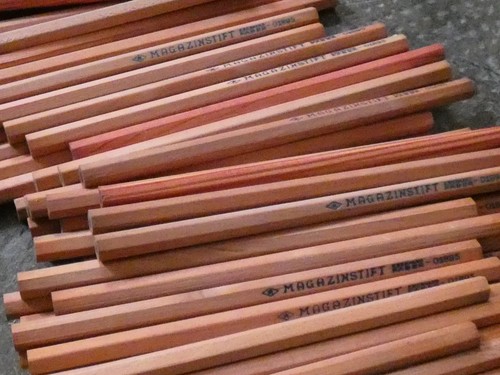 Konvolut Alte Bleistifte,Buntstifte Faber Castell ,Goldfaber usw - Bild 11 von 16