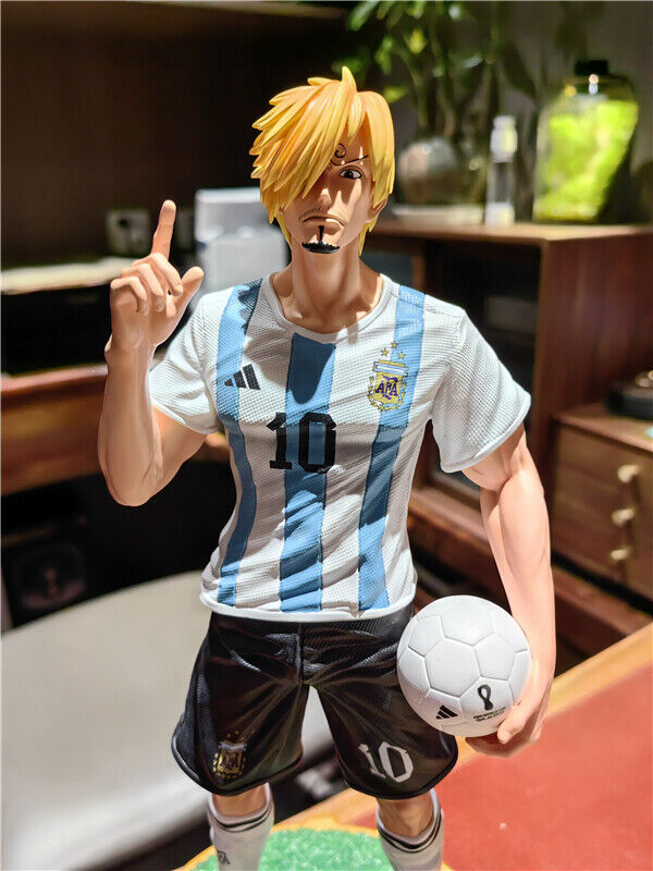 Who's better at Football? An average Brazilian (Luffy) or Sanji