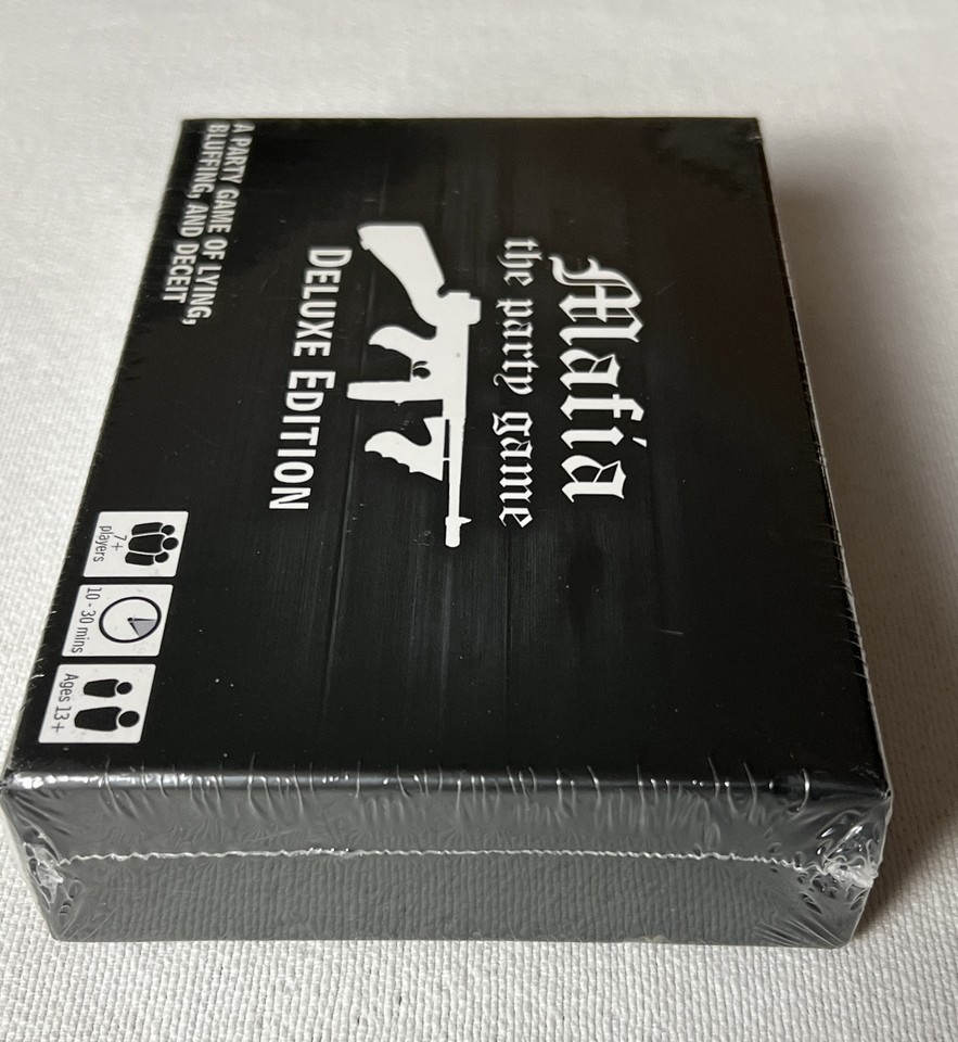 mafia-the-party-game-deluxe-edition-bonus-zombie-expansion-new-in