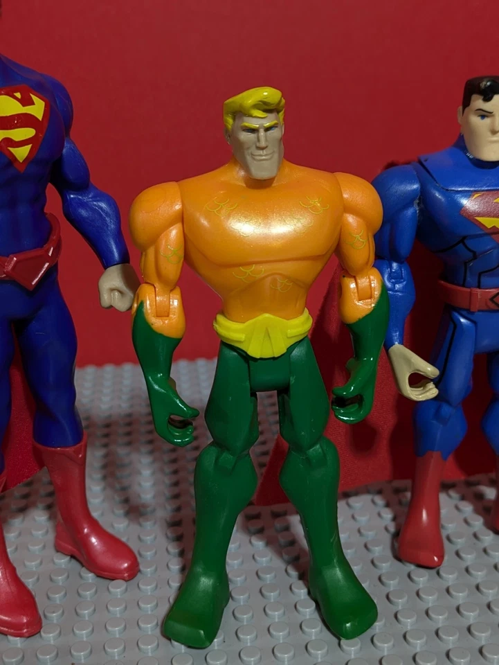Lote de 7 figuras de superhéroes DC: Batman Superman Flash Aquaman Mattel Bundle Foto 3 de 4