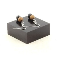Ohrringe 2 Perlen Schwarzer Achat + Holz 8 Mm Aus Edelstahl