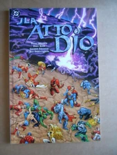 JLA ACT DI DIO - Play Press 2002 [G480]