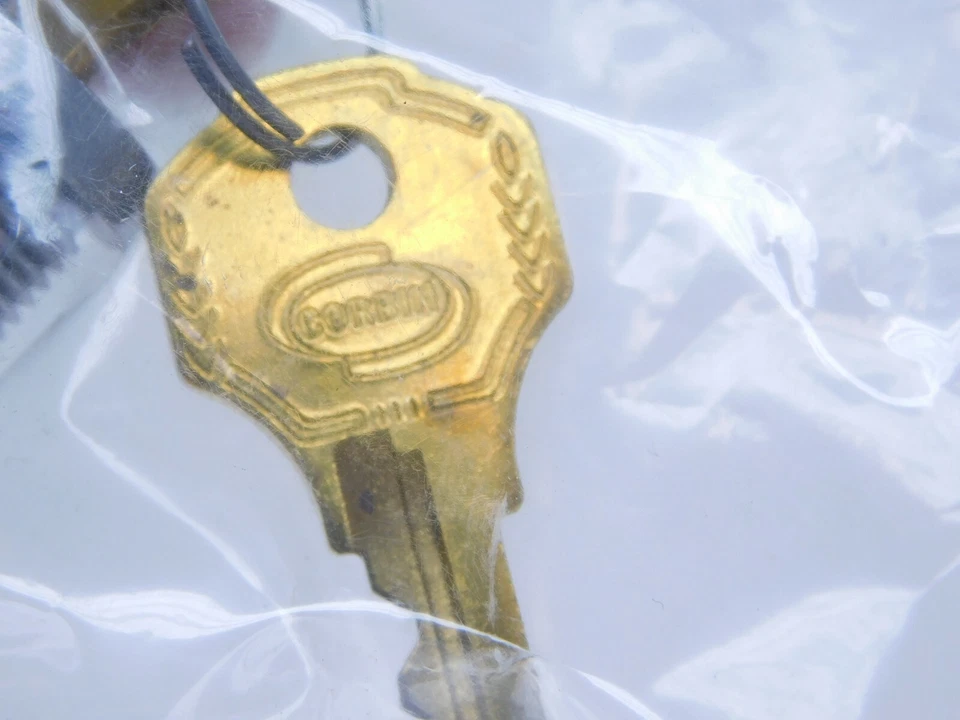 NUEVO VINTAGE (HECHO EN EE. UU.) CCL Corbin Gabinete Cerradura Seguridad B15760 C2L Leva Cerradura (ES) Foto 4 de 4