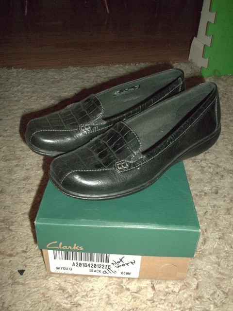 clarks flats size 5