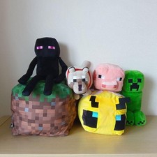 Minecraft Pig Bee Wolf Enderman Plush Toy