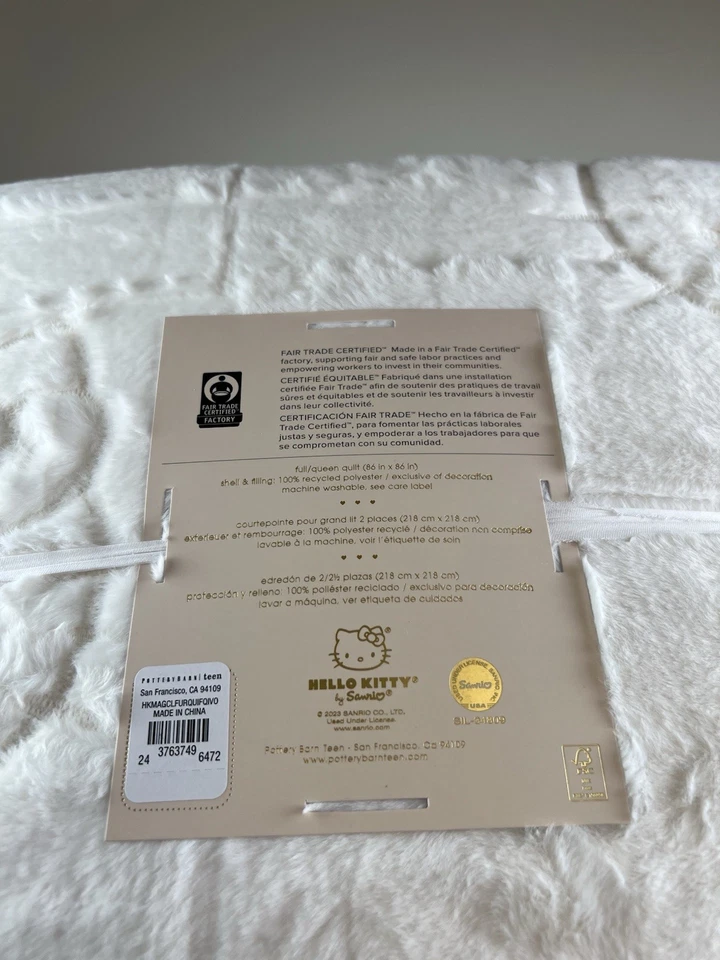 Edredón mágico de piel sintética Pottery Barn Teen Hello Kitty®, completo/reina - nuevo con etiquetas Foto 4 de 4