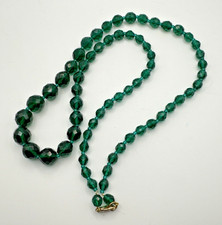 Emerald Green Faceted Glass Graduated Beaded Necklace Gold Tone Clasp 30"