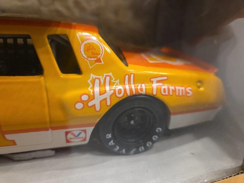 1970's NAPA Cale Yarborough #11 Holly Farms 50th Anniv. Collector's Edition - Image 4 of 4