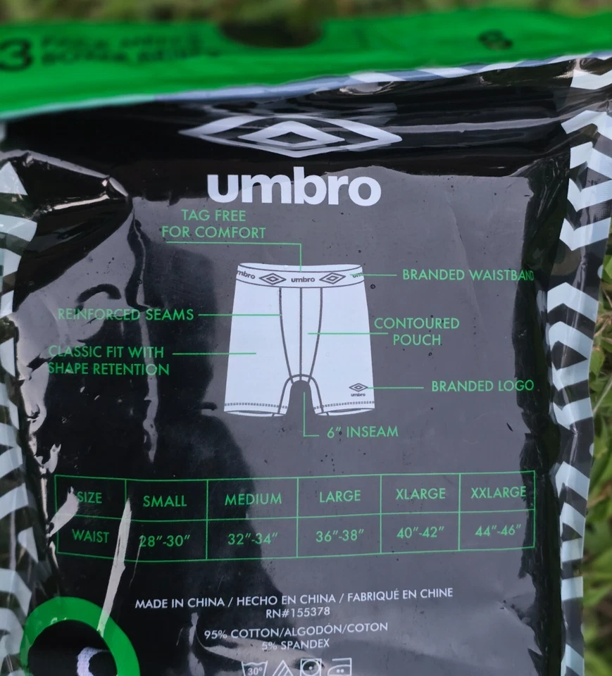 NUEVO EN PAQUETE UMBRO HOMBRE 1 NEGRO 1 VERDE 1 AZUL CALZONCILLO BOXER ROPA INTERIOR PEQUEÑA (28-30) NUEVO CON ETIQUETAS Foto 3 de 4