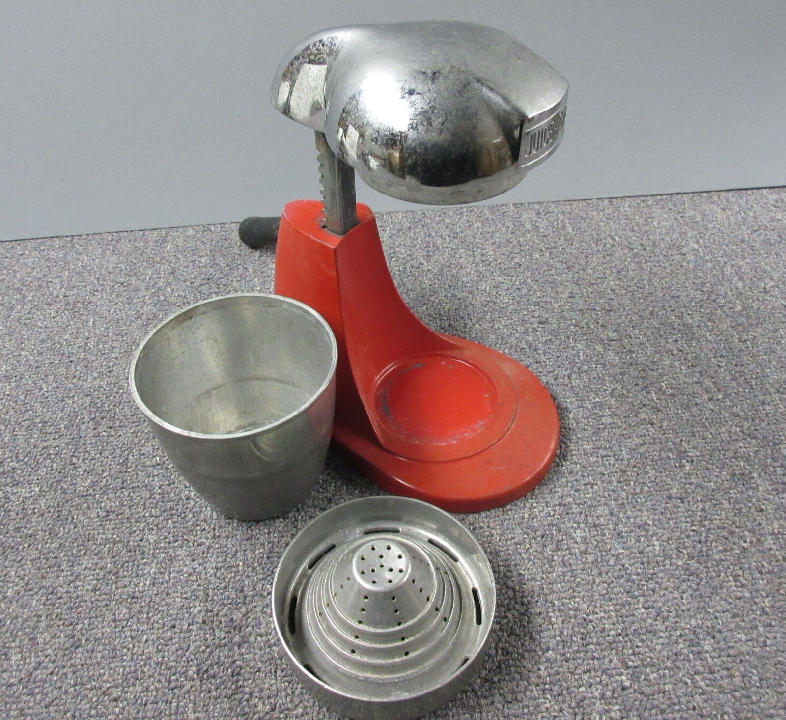 Vintage MCM Juice King JK35 Juicer Red With Chrome and Black Handle