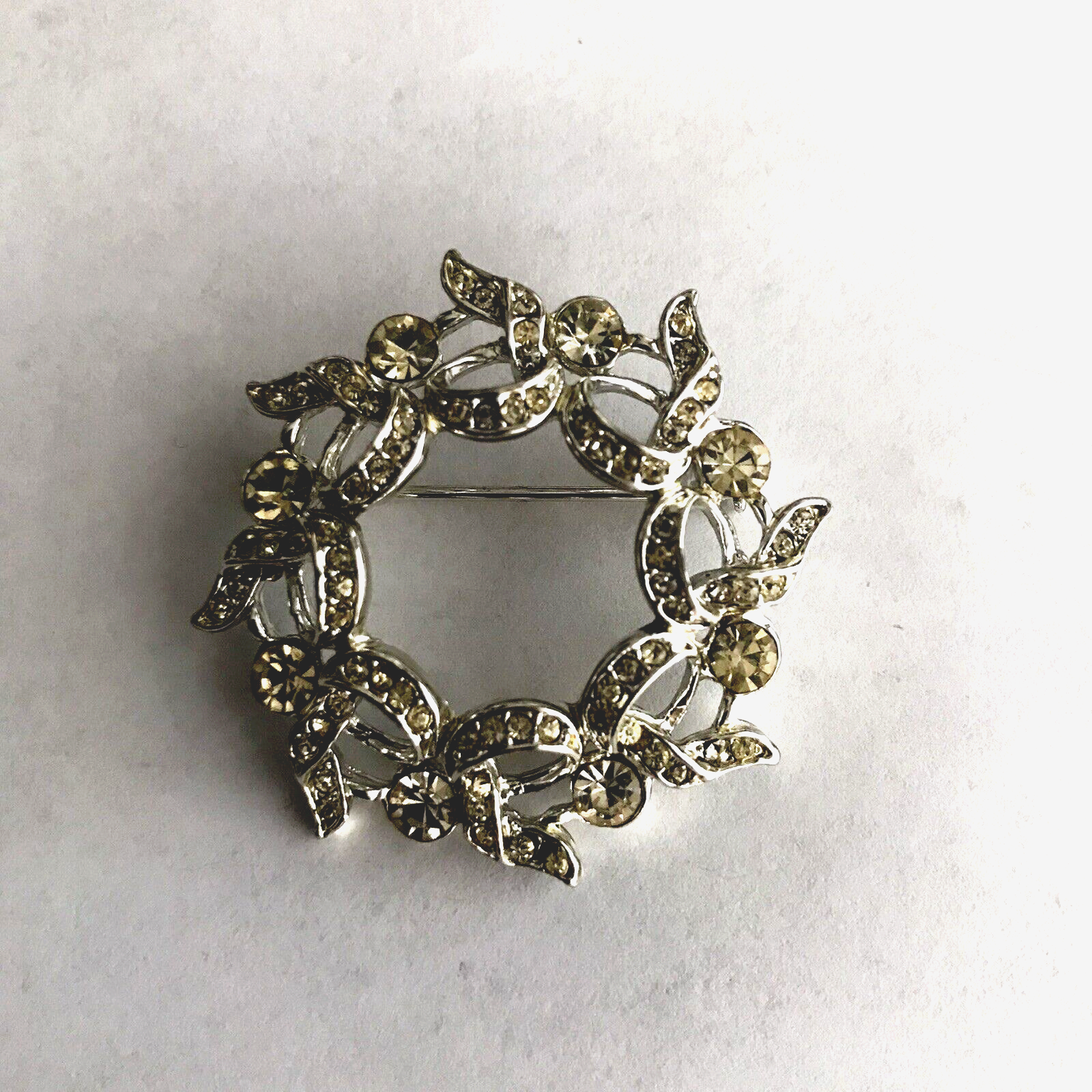 Vintage-Silver Tone & Clear Rhinestone 1.5