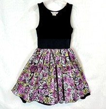 Pippa  Julie girls lace roses party dress with petticoat underlining / Size 7