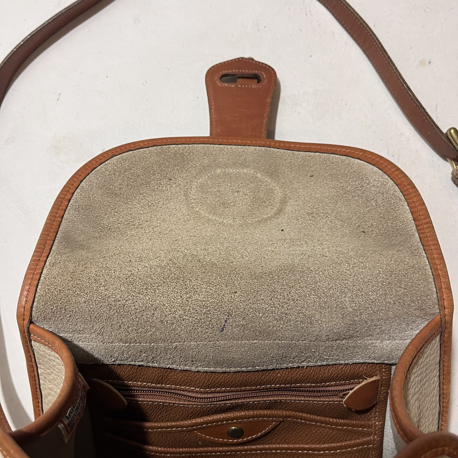 Vintage Dooney & Bourke Purse R25 Medium Essex Bone British Tan Leather thumbnail 18