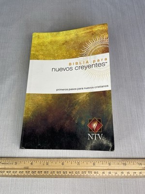 Biblia para nuevos creyentes NTV (Spanish Edition) **EXCELLENT**