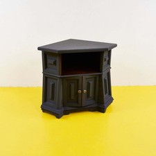 mobile angolare in legno