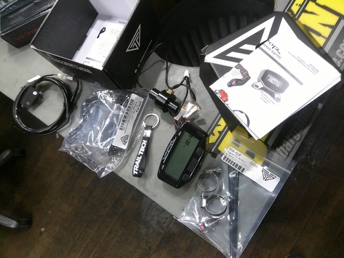 Trail Tech - 752-119 Vapor Speedometer/Tachometer/Temperature Kit OPEN BOX READ - Picture 4 of 5