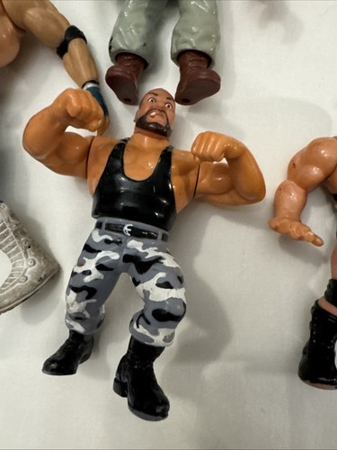 VINTAGE 90 s LOT of 8 WWF Titan Sport Inc WRESTLERS - Picture 7 of 9