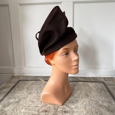 Vintage 1940s Dark Brown Wool Felt Tall Avant Garde Hat French Sculpted Bow 40s