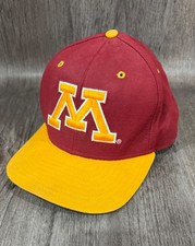 VTG New Era Minnesota Gophers Pro Model Made in USA One Size 80s Dupont Visor