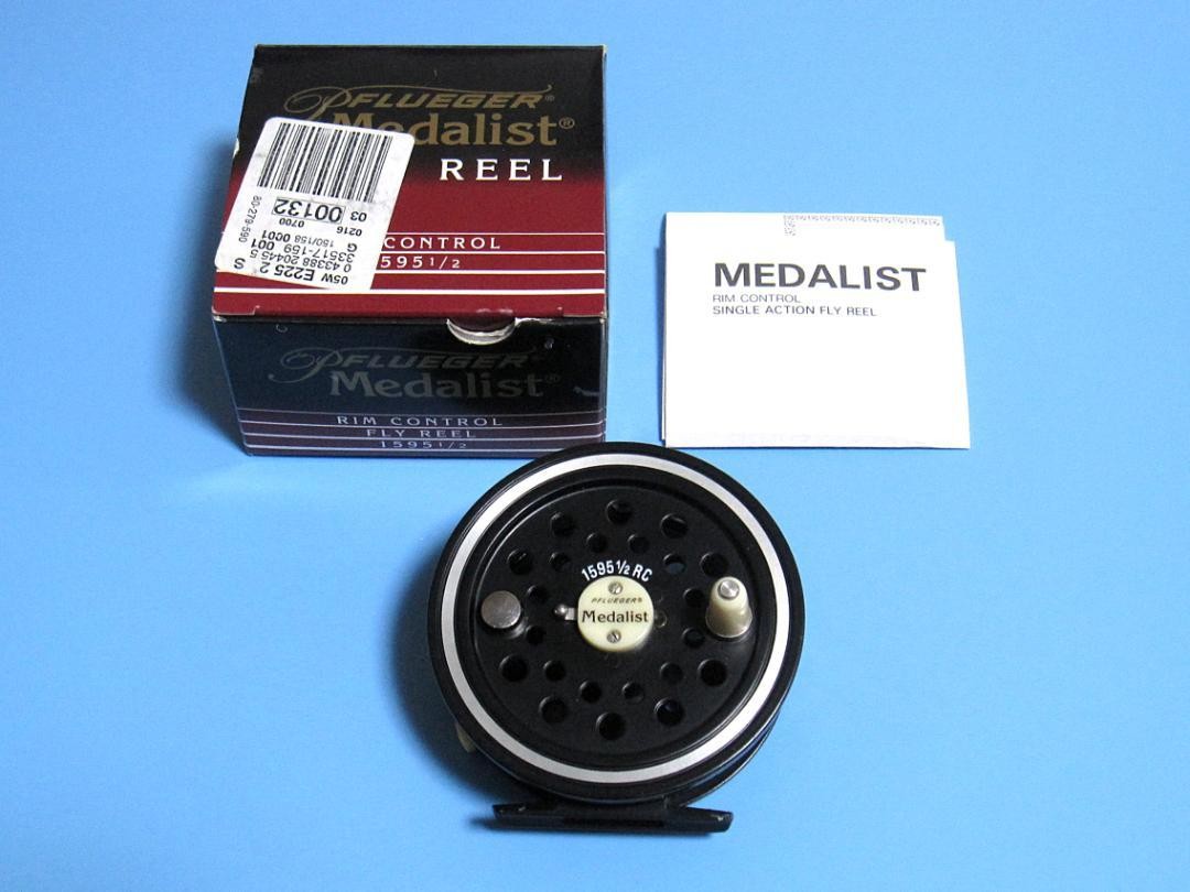 PFLUEGER Medalist 1595 フライリール Pflueger Medalist Fly Reel | Pflueger®