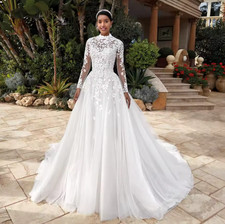 Two Pieces Wedding Dress Spaghetti Straps Applique Embellishments Bridal Gowns