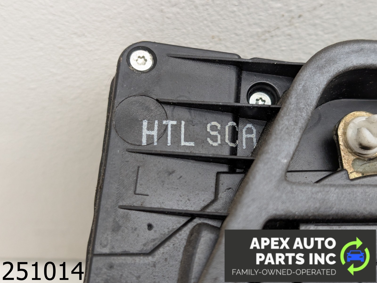 OEM 2002-2005 BMW 745Li LEFT DOOR LOCK LATCH CATCH MOTOR SOFT CLOSE