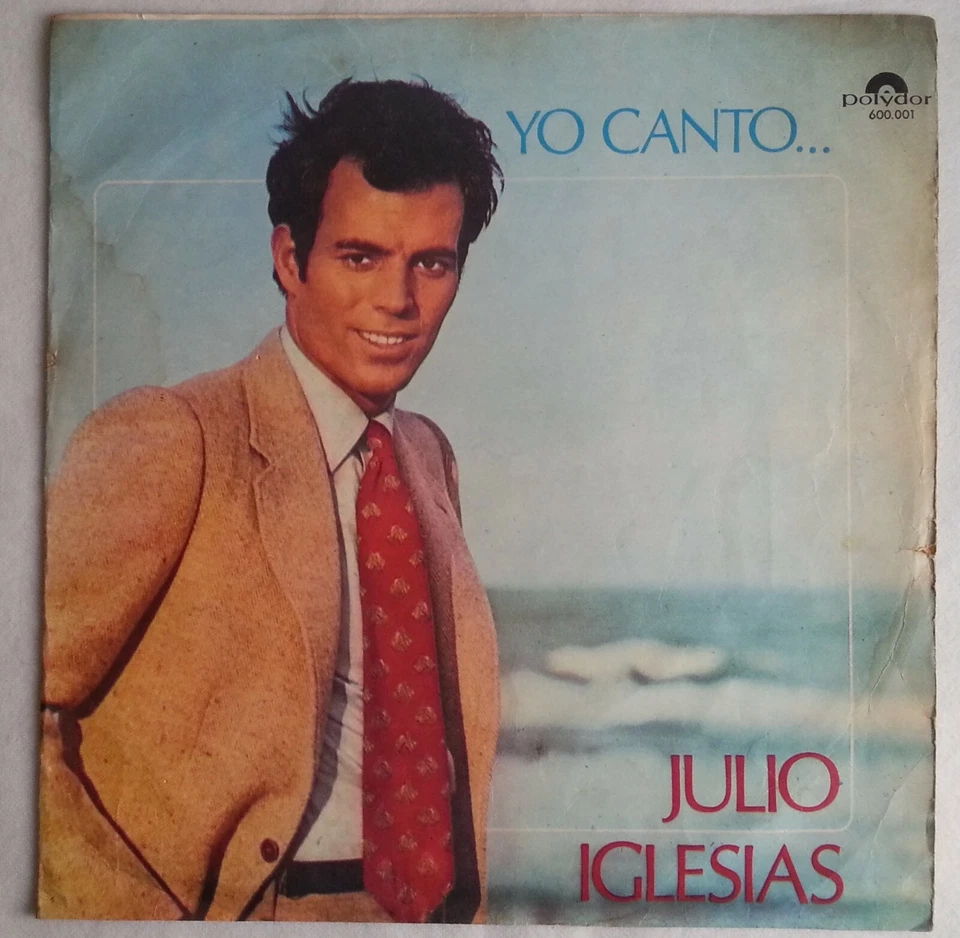 JULIO IGLESIAS YO CANTO DEBUT 1970 MONO SPANISH-SUNG UNIQ CVR RARE CHILEAN PRES  - Image 2 of 4