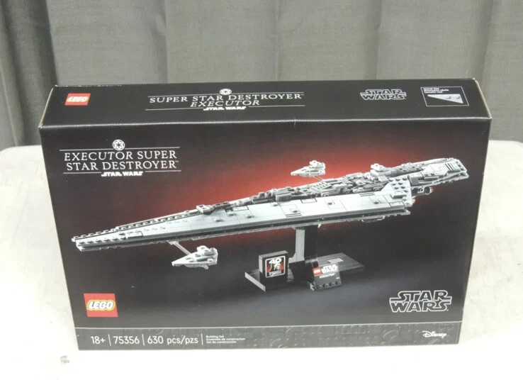 LEGO Star Wars Executor Super Star Destroyer 75356 Darth Vader Imperial Starship - Image 3 of 4