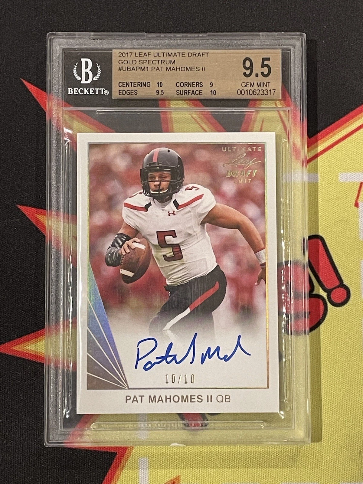 Patrick Mahomes Leaf Ultimate Draft Autographs #PM1 Gold Spectrum