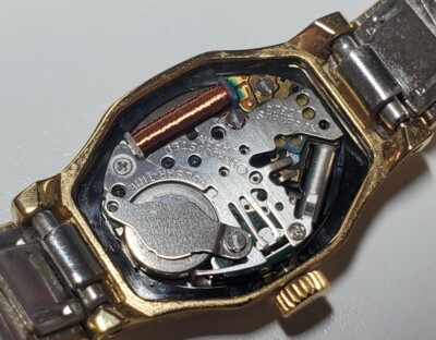 Vintage Pulsar V232-5540 Gold Tone Women's Watch 5,75