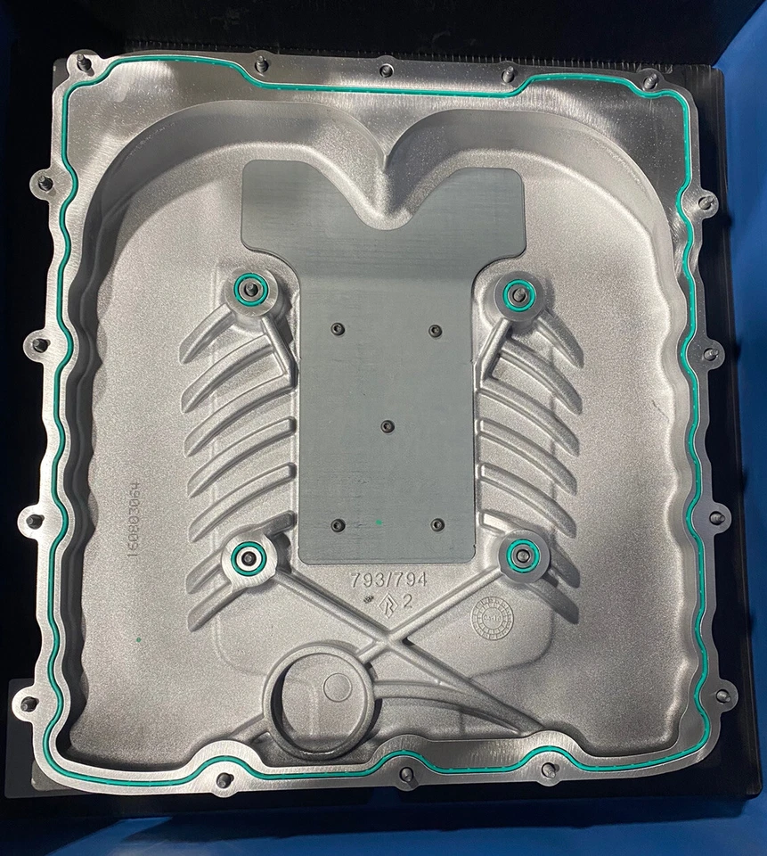 Tapa de sobrealimentador original OEM 2015-2016 Chevrolet Corvette LT4 Corvette C7 Z06 Foto 2 de 2