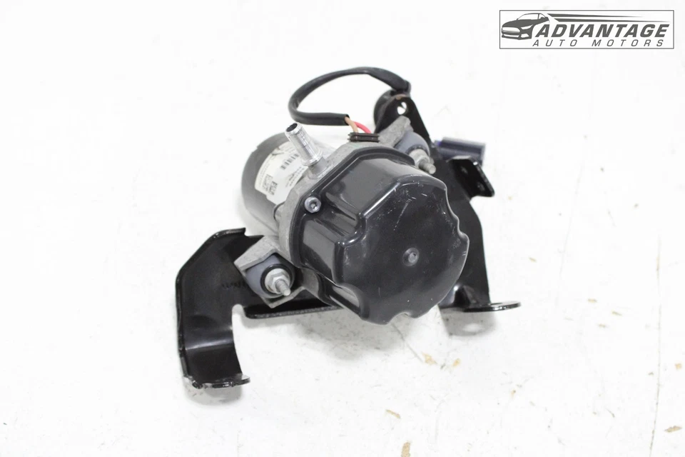 Chevrolet Colorado 2015-2022 doble cabina freno eléctrico refuerzo bomba de vacío OEM Foto 4 de 4