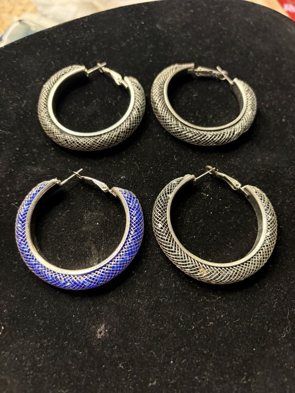 Lot Of 2  Silver & Mesh Style Round Hoop Earrings 1.25" Long-miss Match
