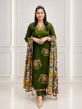 Women Green Embroidered Jaipuri Kurta Pants  Dupatta, Ethnic Salwar Kameez Eid