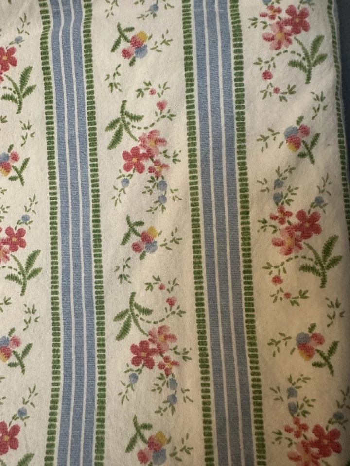Ralph Lauren Doble Sábana Plana Jordan Rayas Floral Cottagecore Femenino Romántico Foto 2 de 4