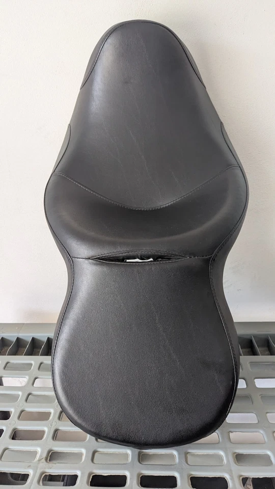 Asiento de cubo profundo liso Harley Davidson Sundowner Foto 3 de 4