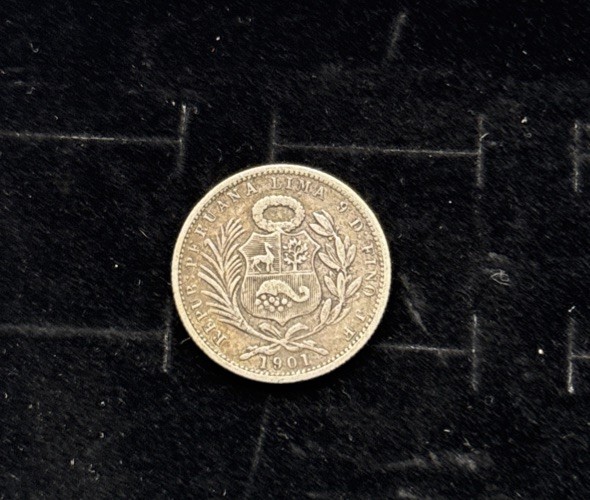 Peru 1901 SILVER 1/5 Sol Clear . Major Motifs Lady Liberty & Wreath Of Success**