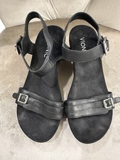 Vionic Laurie Wedge Leather Buckle Sandals Womens 5 Black 382 Silver Buckles EUC