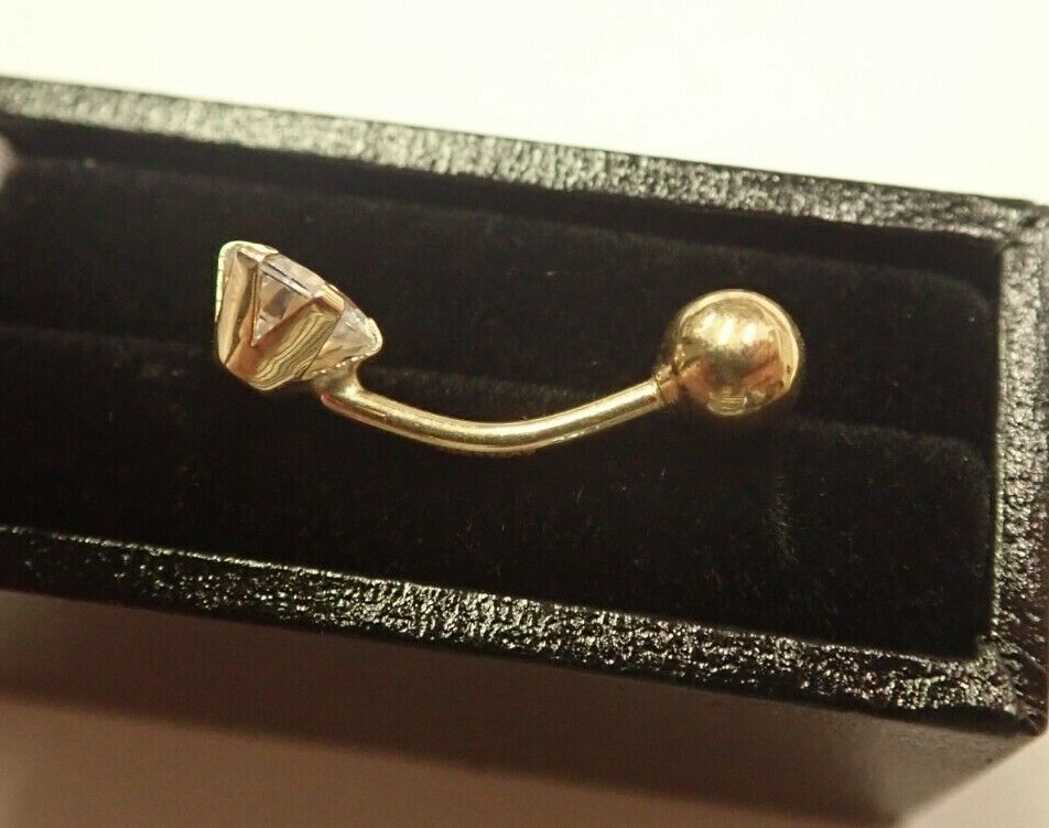 Belly Bar 9ct Gold CZ Solitaire 9ct Gold Brand New Solid 9ct Gold Belly