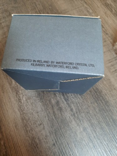 Waterford Crystal Pear Paperweight in Box - Picture 9 of 11