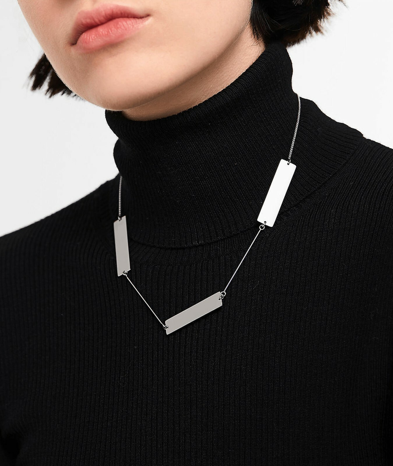 Liebeskind Berlin LJ-0217-N-46 Женское сердцебиение Из нержавеющей стали IP Серебристый Новый