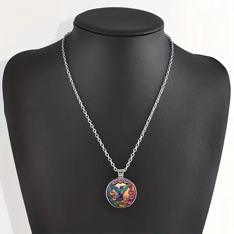 1pc Cute Colorful Kingfisher Pattern Round Pendant Necklace, Bohemian Style - second product detail image