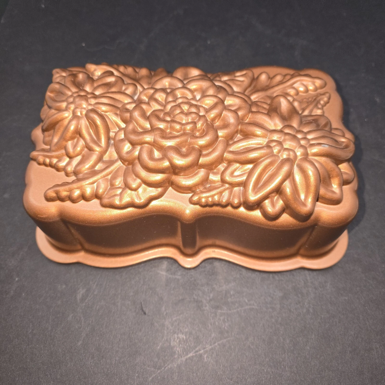 Nordic Ware 9" Wildflower Loaf Nonstick Cast Aluminum Pan Copper 6 cups