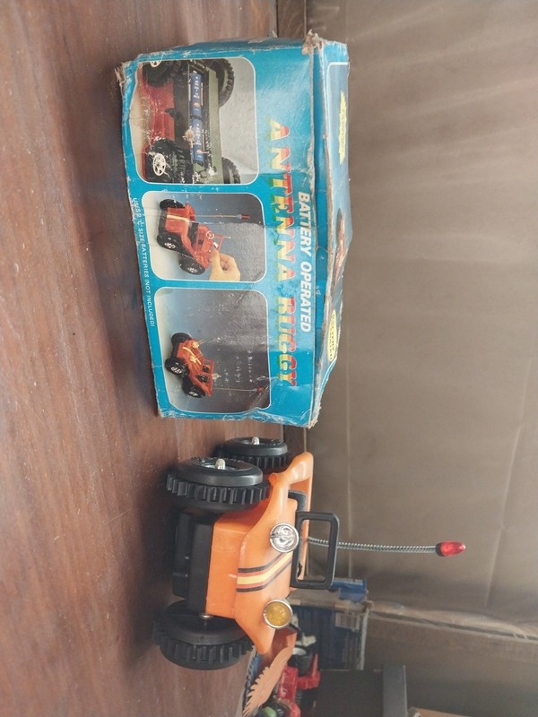 Vintage Battery Operated Antenna Dune Buggy Toy 1984