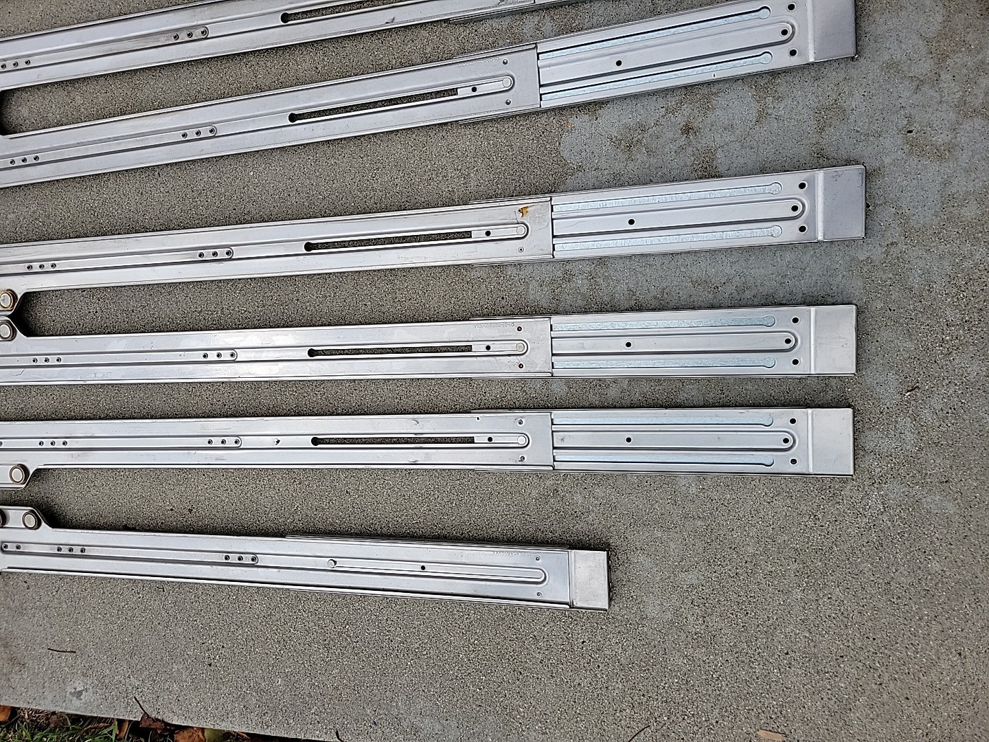 Supermicro 01-01 825801-xxa 2U 3U Outer Rackmount Rail Kit 