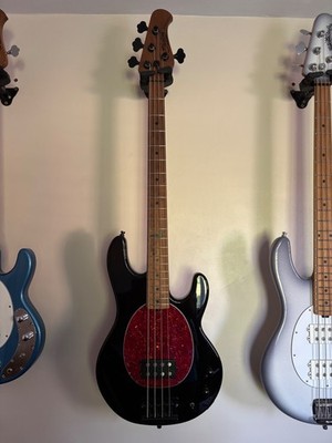 Modifiziertes Sterling von MM Pete Wentz Signiture Stingray, Hipshot und Nordstrand PU